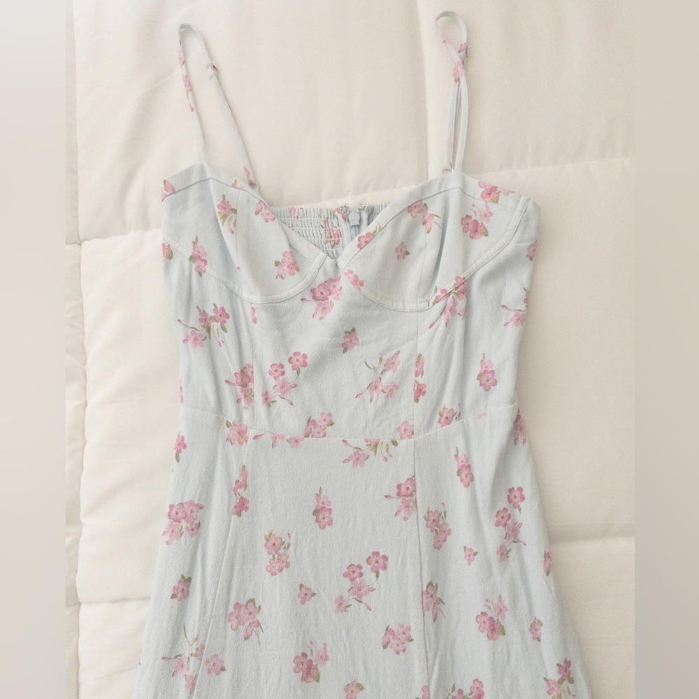 Aritzia Sunday Best Viola Midi Dress